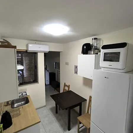 Private And Cozy Full Lägenhet