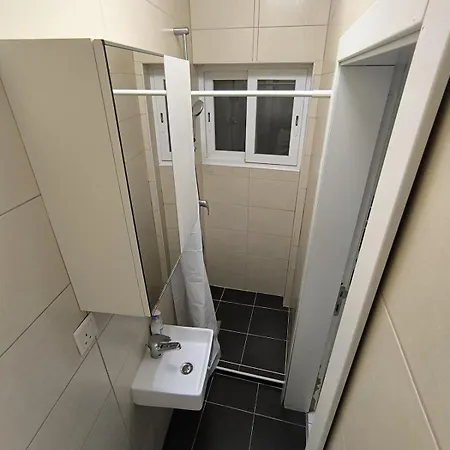 Private And Cozy Full Msierah