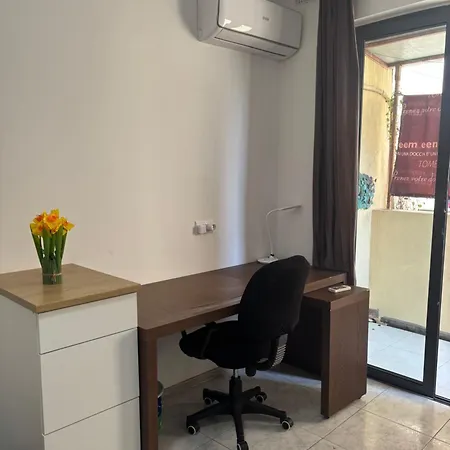 Апартаменты Private And Cozy Full