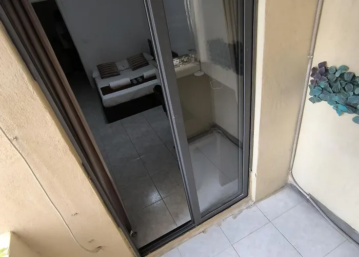 Private And Cozy Full * Msierah